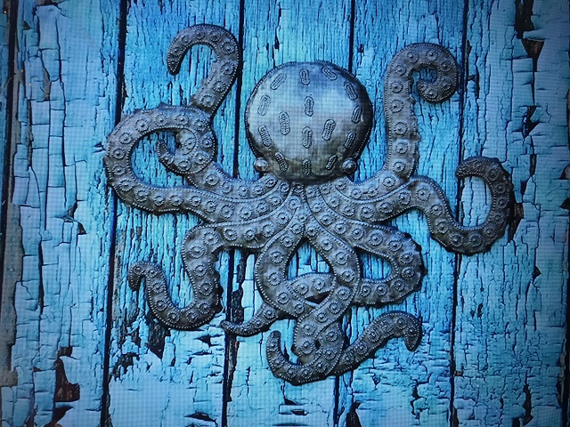 octopus metal sculpture